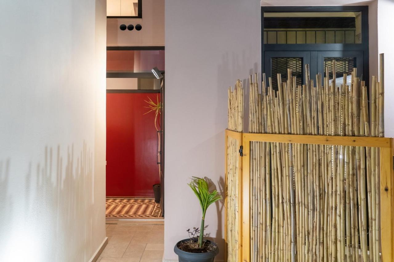 Appartamento Quattro Domus 4-Historical Townhouse Candia Esterno foto